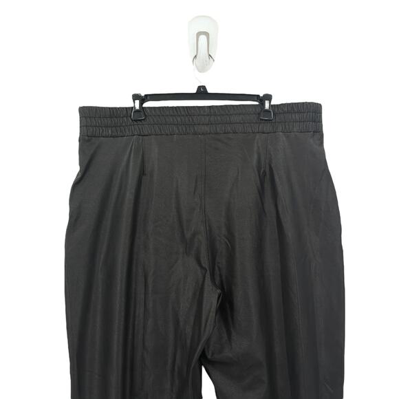 SPANX Women 2x Plus Faux Leather Joggers Black Relaxed Drop Crotch Slouchy 20283 - Picture 10 of 10